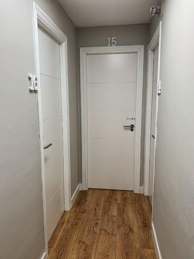 וילה פרנקה דל ביירסו Hostal Restaurante Mendez מראה חיצוני תמונה