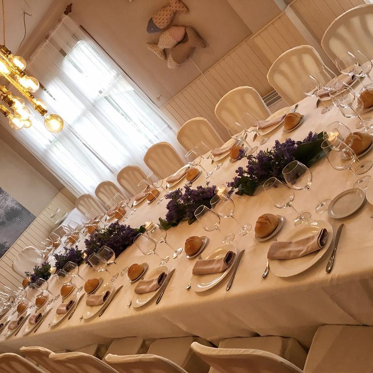 וילה פרנקה דל ביירסו Hostal Restaurante Mendez מראה חיצוני תמונה
